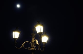lights-night-romantic-full-moon